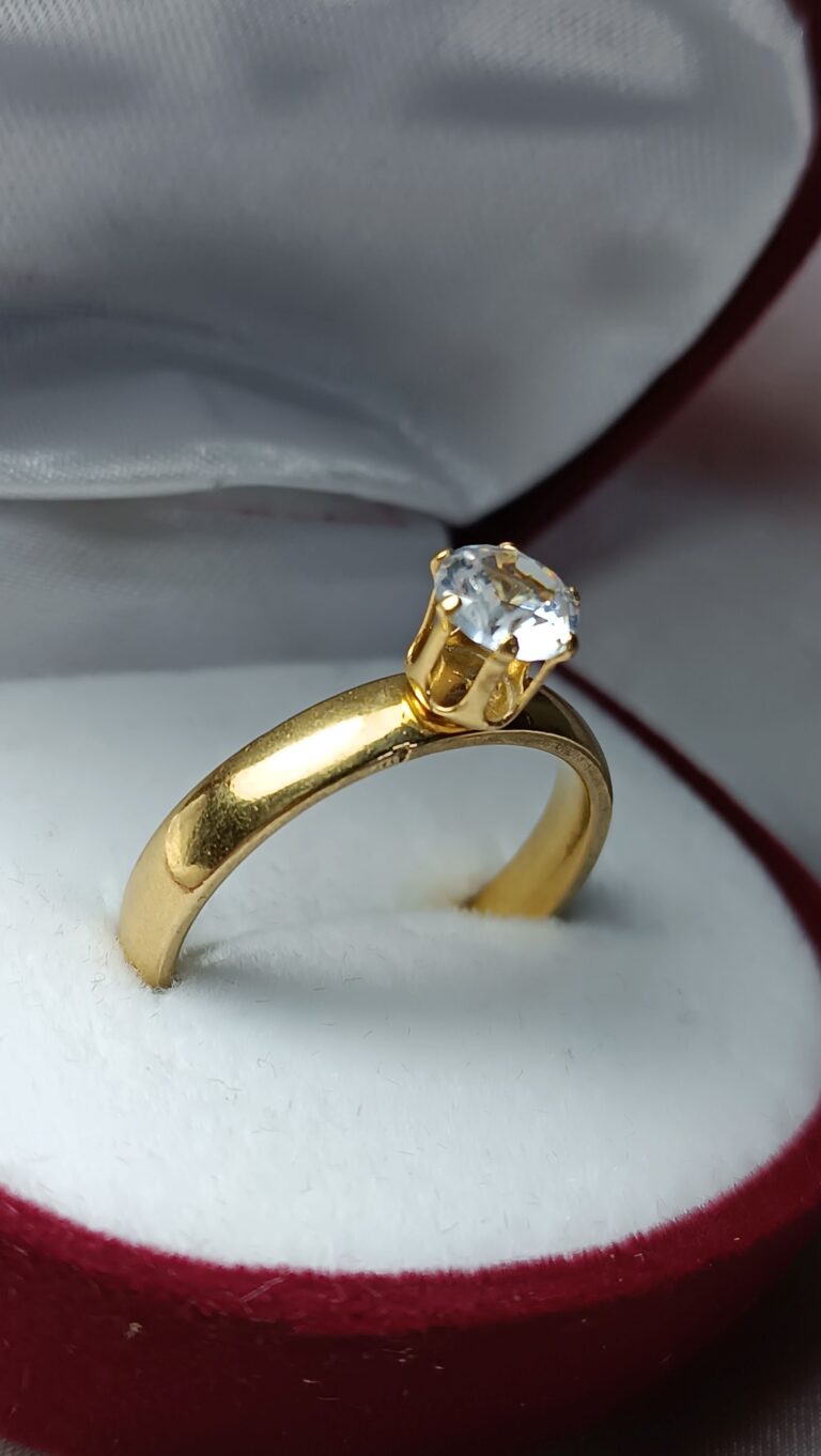 Ring with transparent stone Stainless Steel
