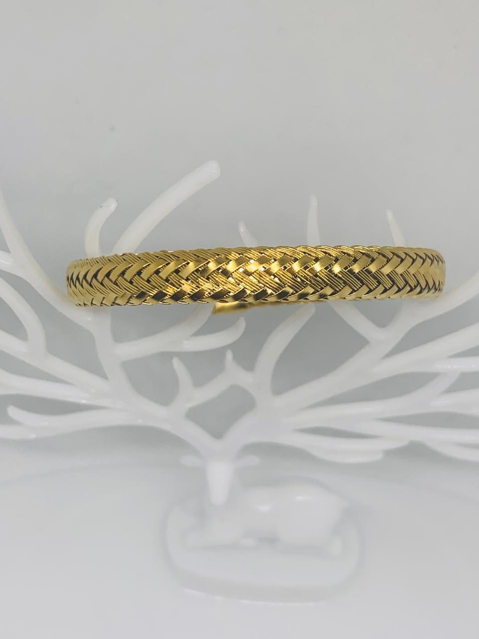 Elegant Stainless steel Bracelet