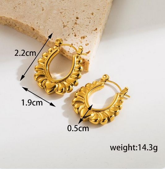 U Shape Geometric Heart Shape 18K Gold Plated Earrings
