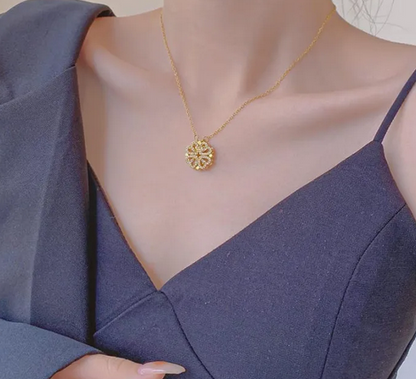 Luxury four-leaf clover pendant necklace