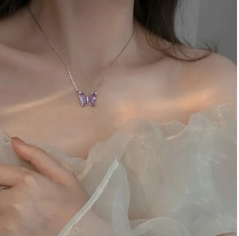 Trendy Colorful Butterfly Necklaces For Women Crystal Butterfly Pendant